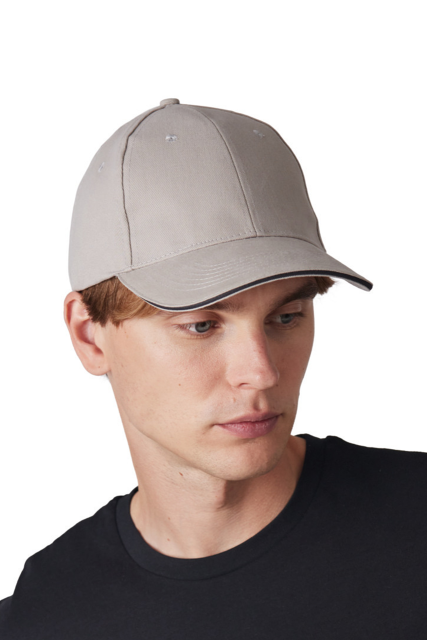 CAP WITH CONTRASTING SANDWICH PEAK - 6 PANELS