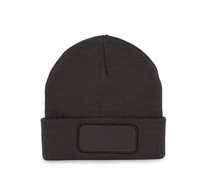 BEANIE WITH PATCH