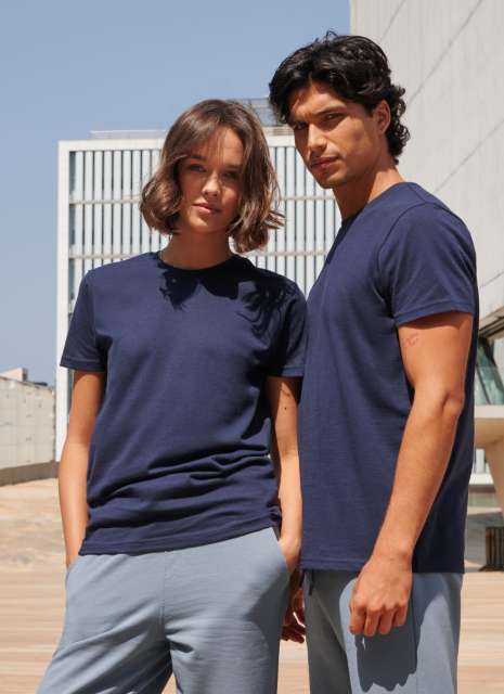 UNISEX SUSTAINABLE GENERATION T