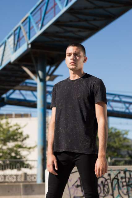 UNISEX WASHED BAND T