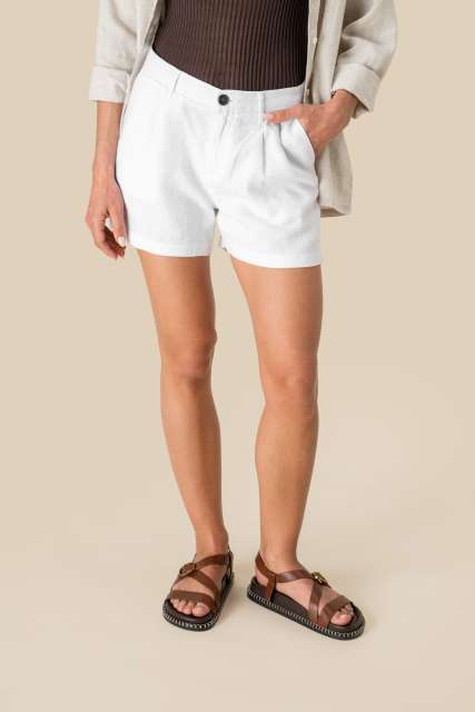 LADIES' LINEN SHORT